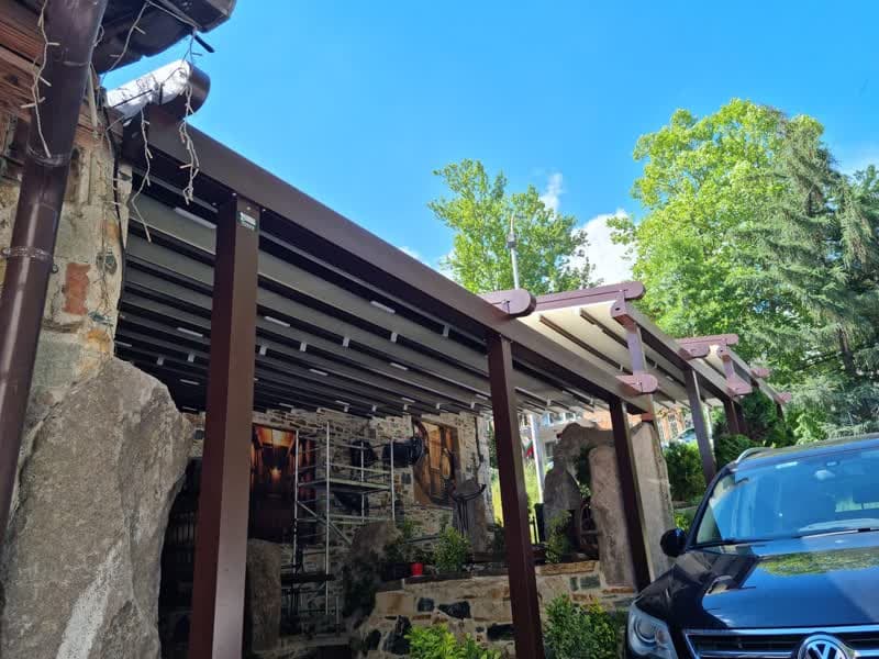 Bioclimatic Pergola 10