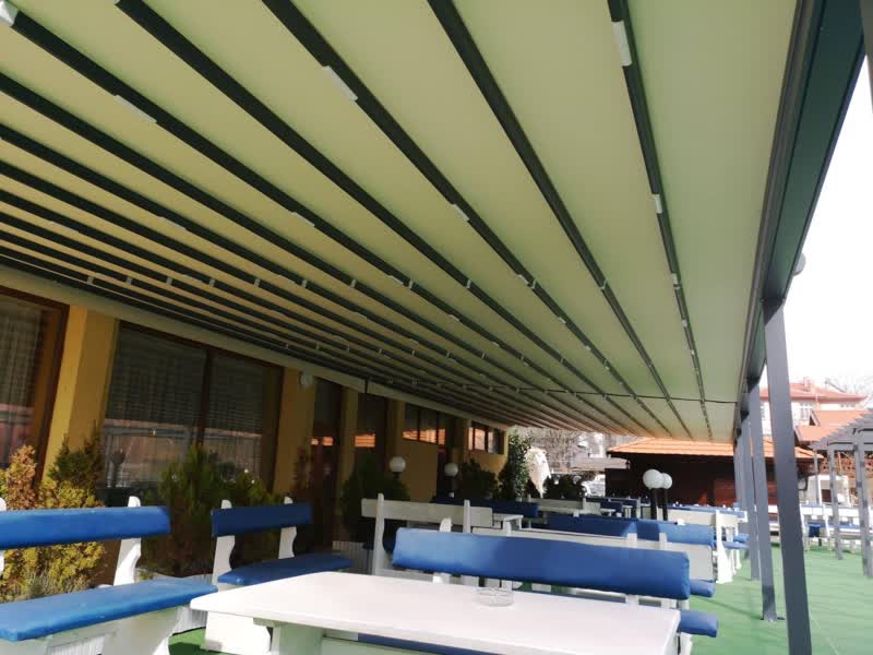 Bioclimatic Pergola 43